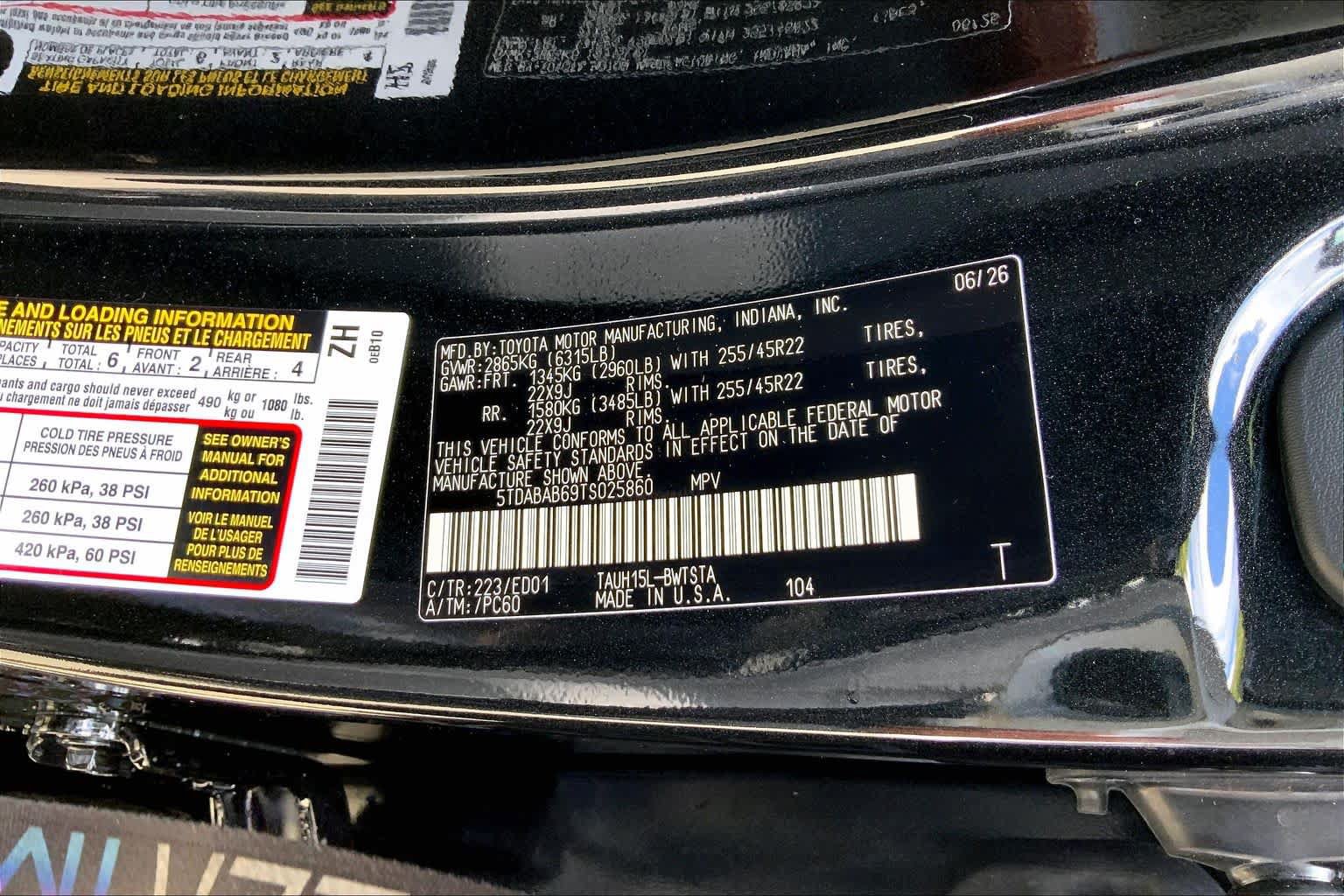 New 2026 Lexus TX 500h AWD image 22