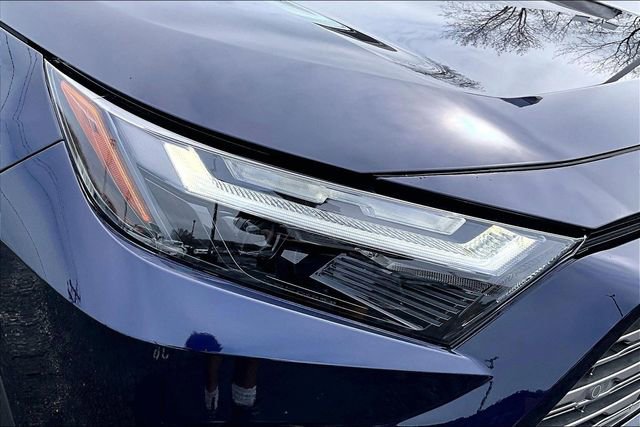 Used 2025 Toyota RAV4 Limited w/ Advanced Technology Package image 27