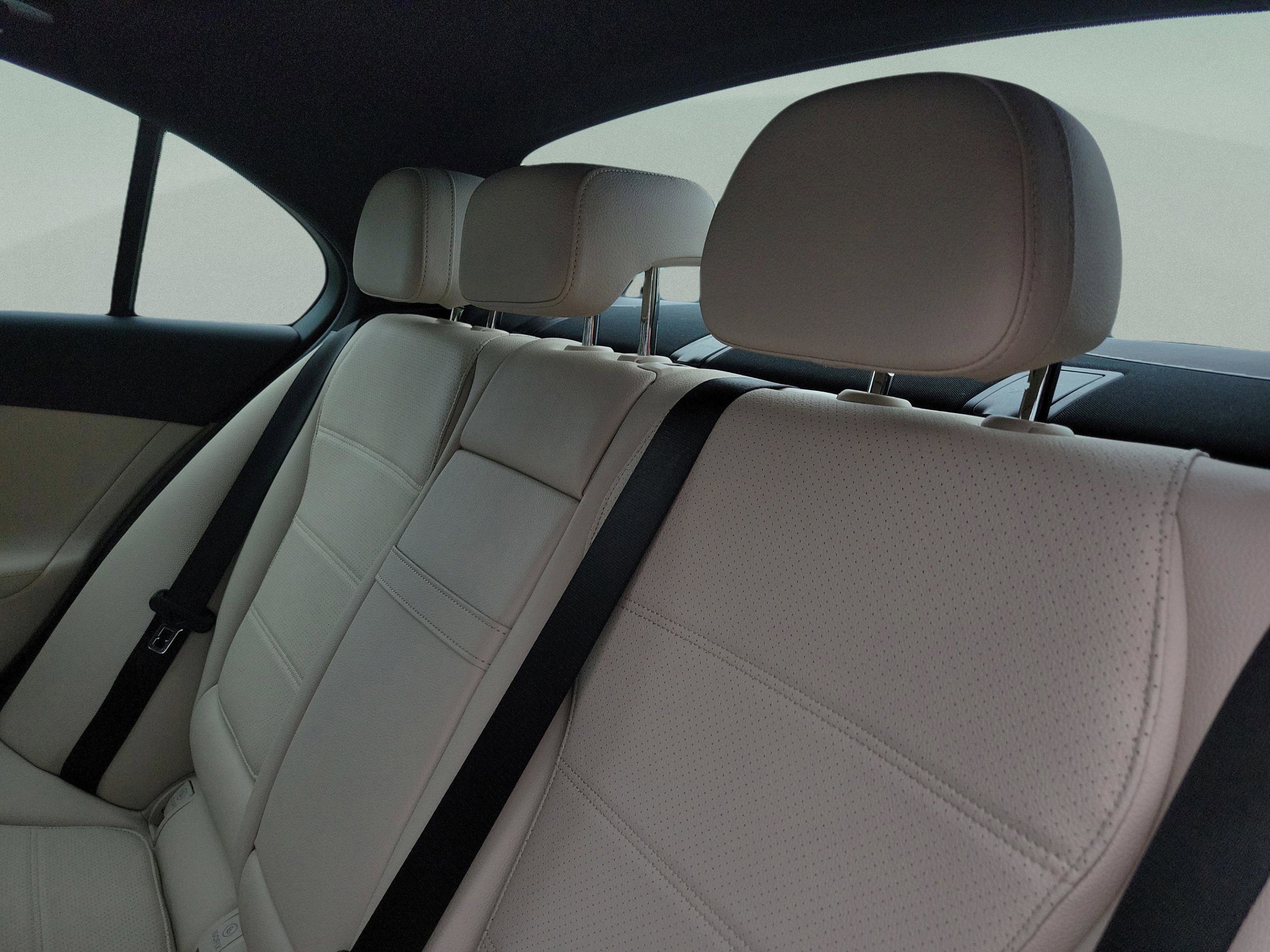 Certified 2025 Mercedes-Benz C 300 Sedan image 5