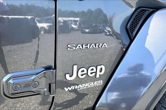 Used 2021 Jeep Wrangler Unlimited Sahara AWD/4WD image 24