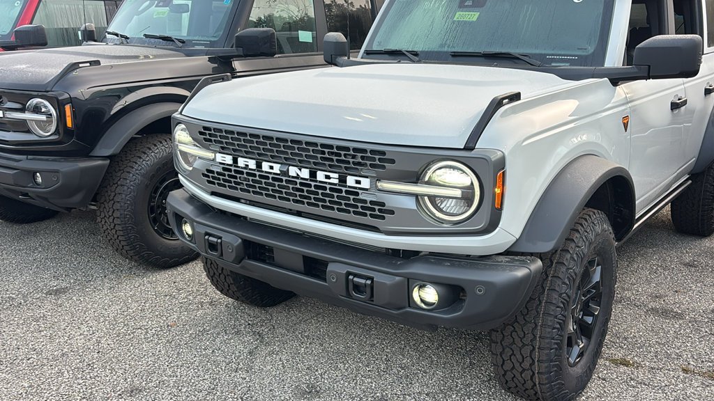 New 2026 Ford Bronco Badlands AWD/4WD image 4