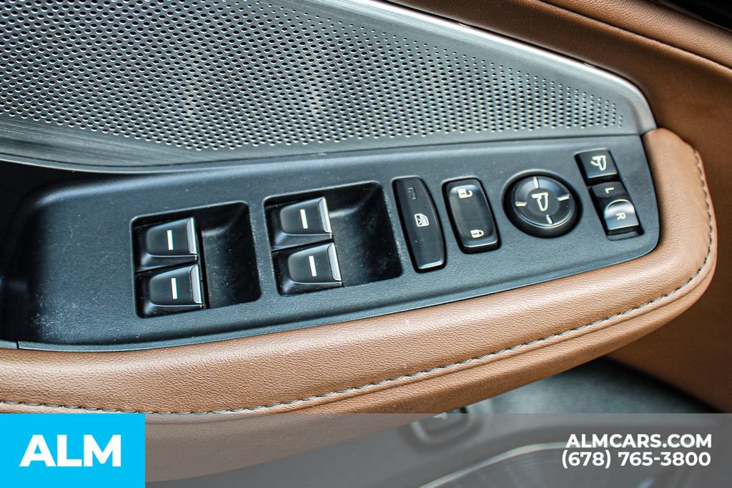 Used 2025 Acura MDX w/ Technology Package FWD image 34