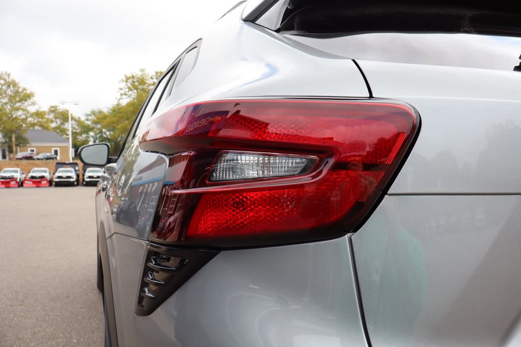 New 2025 Chevrolet Trax LT w/ Driver Confidence Package image 25