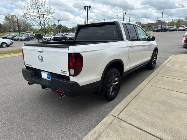 Certified 2023 Honda Ridgeline Sport image 4