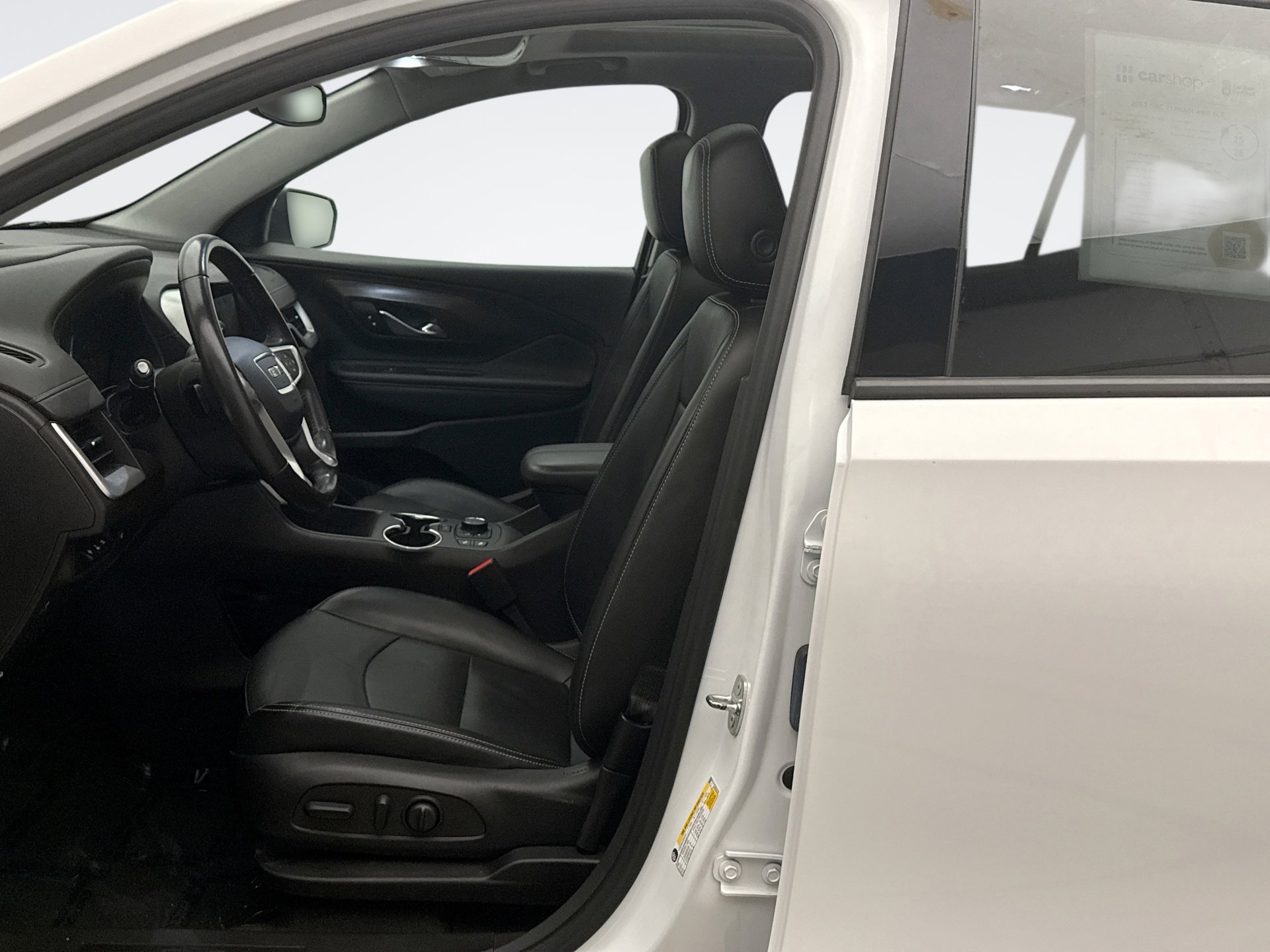 Used 2022 GMC Terrain SLT w/ Tech Package image 11