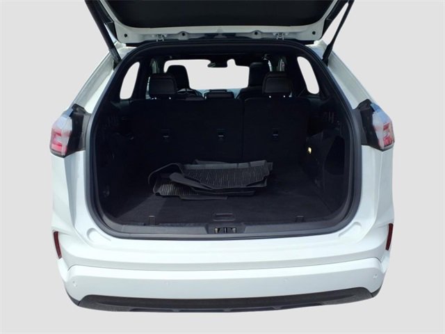 Used 2022 Ford Edge ST-Line image 7