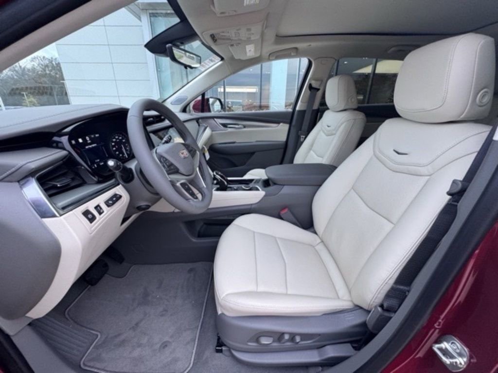 New 2026 Cadillac XT5 Premium Luxury w/ Driver Assist Package image 9