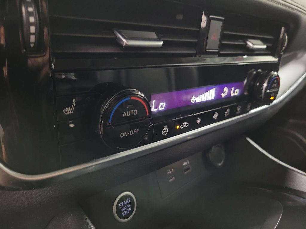 Used 2021 Nissan Rogue SV w/ Premium Package AWD/4WD image 20