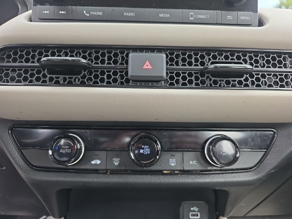 Used 2024 Honda HR-V LX image 16