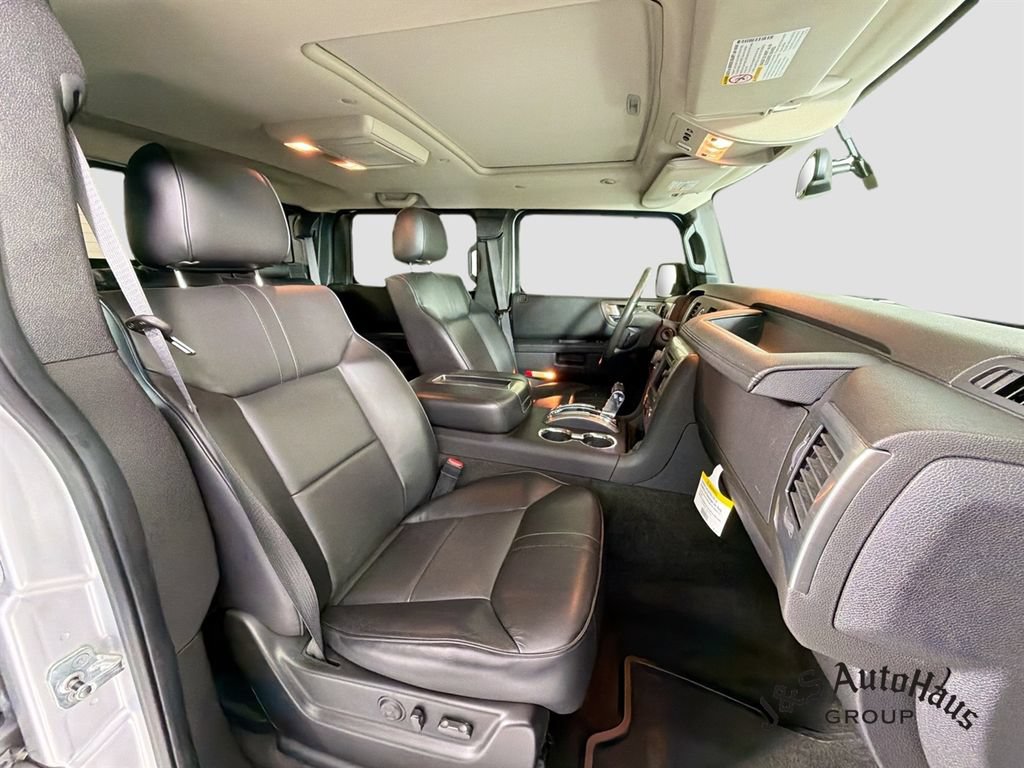 Used 2009 HUMMER H2 Luxury AWD/4WD image 35