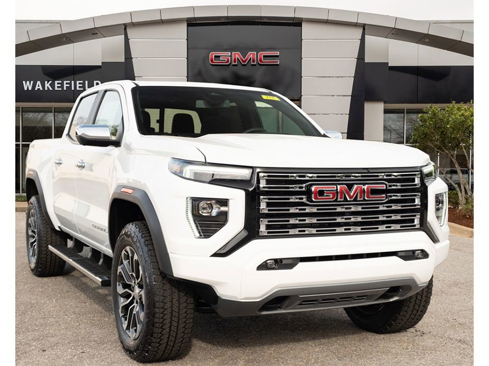 New 2026 GMC Canyon Denali AWD/4WD image 1