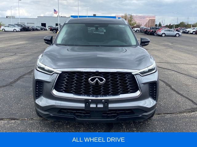 Used 2024 INFINITI QX60 Luxe AWD/4WD image 2