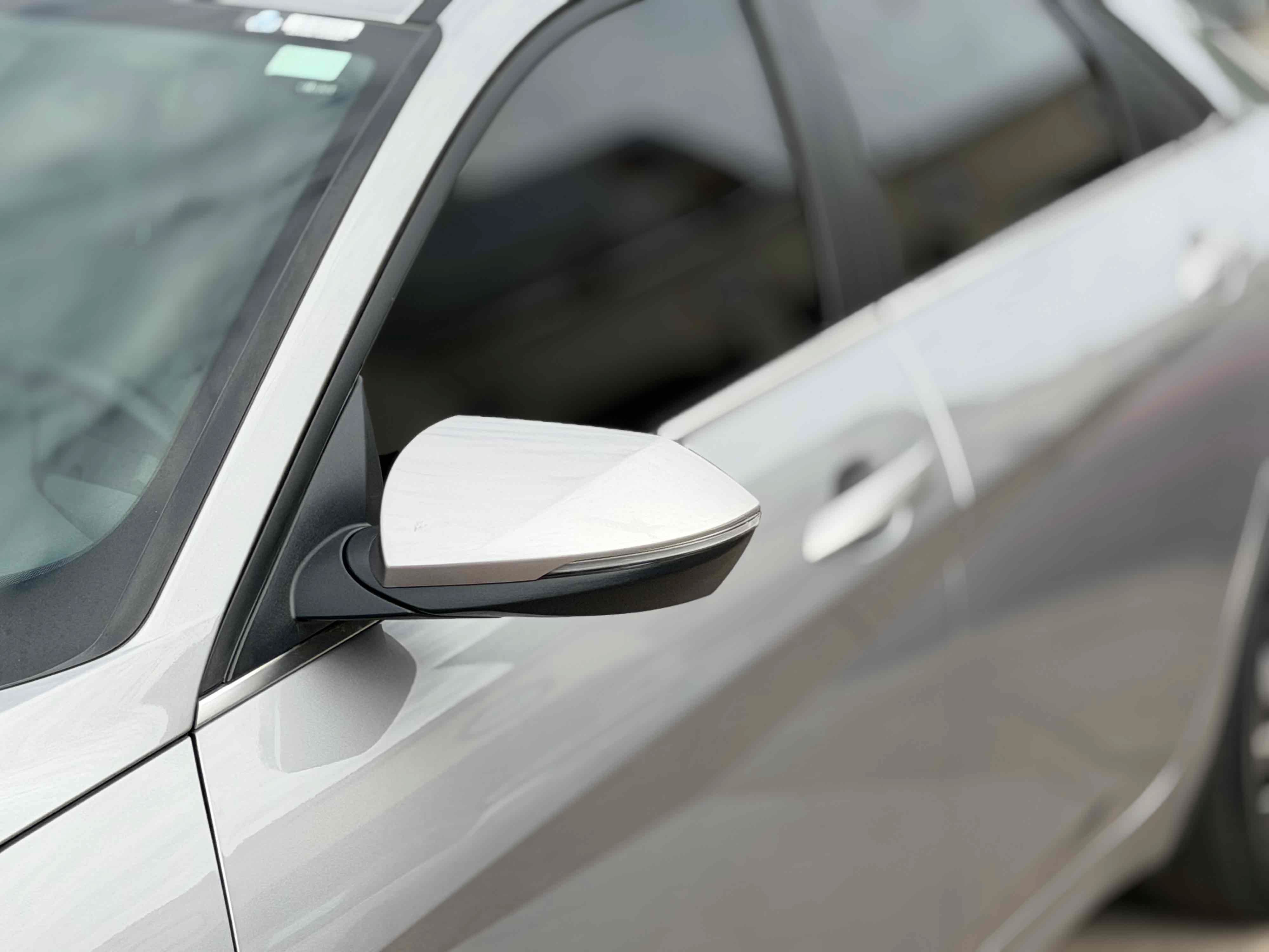 Used 2025 Hyundai Elantra Limited FWD image 14