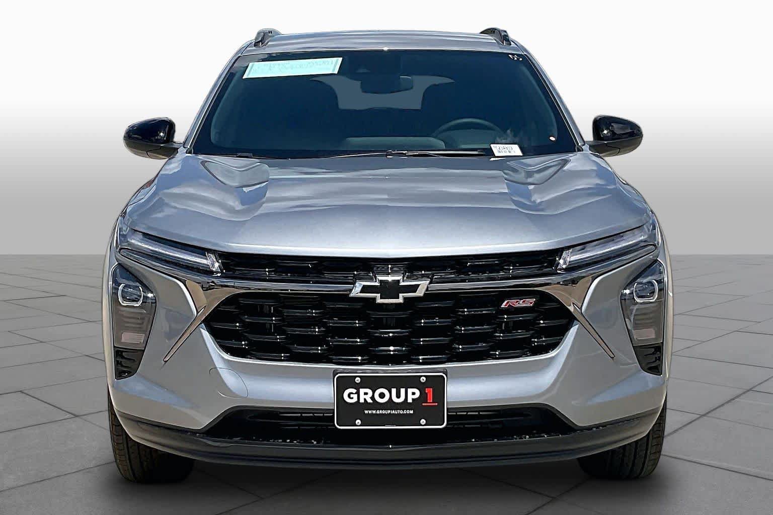 New 2026 Chevrolet Trax RS w/ Driver Confidence Package FWD image 2