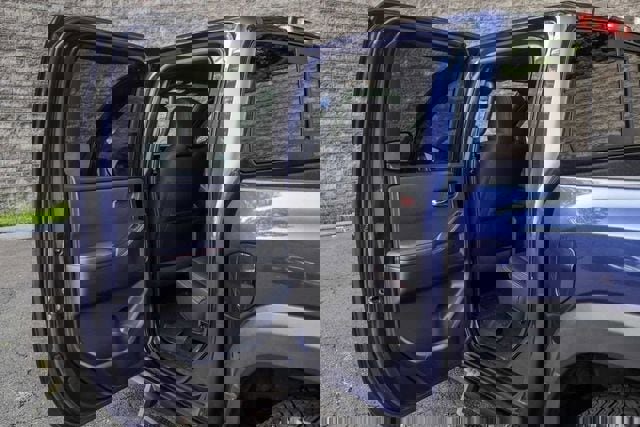 Used 2022 Nissan Frontier PRO-4X w/ Off-Road Protection Package image 19