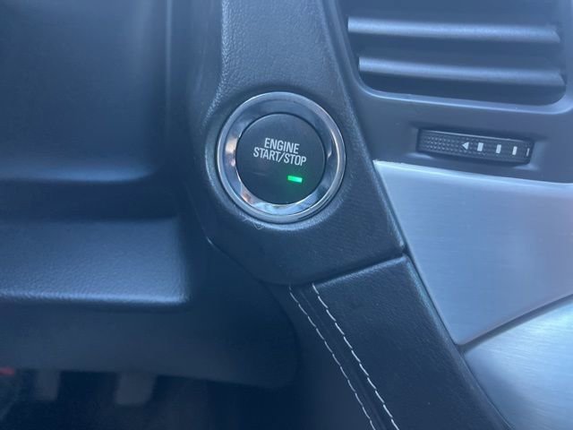 Used 2018 GMC Yukon SLT image 25