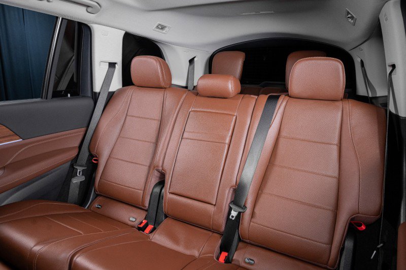 New 2026 Mercedes-Benz GLS 450 4MATIC image 31