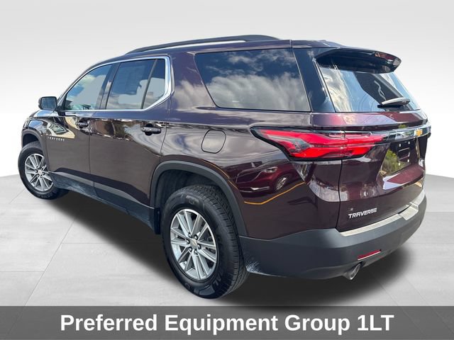 Used 2023 Chevrolet Traverse LT FWD image 3