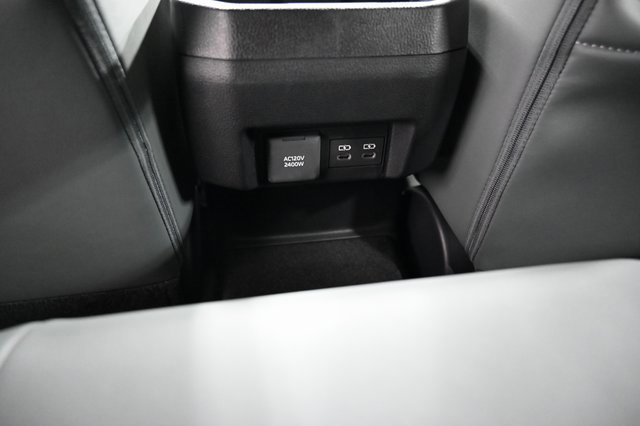 New 2025 Toyota Tacoma 4x4 Double Cab Hybrid image 31