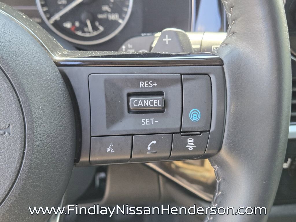 Used 2025 Nissan Pathfinder SL FWD image 25