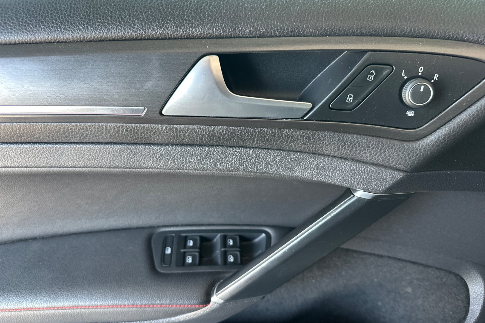 Used 2019 Volkswagen GTI Rabbit Edition FWD image 11