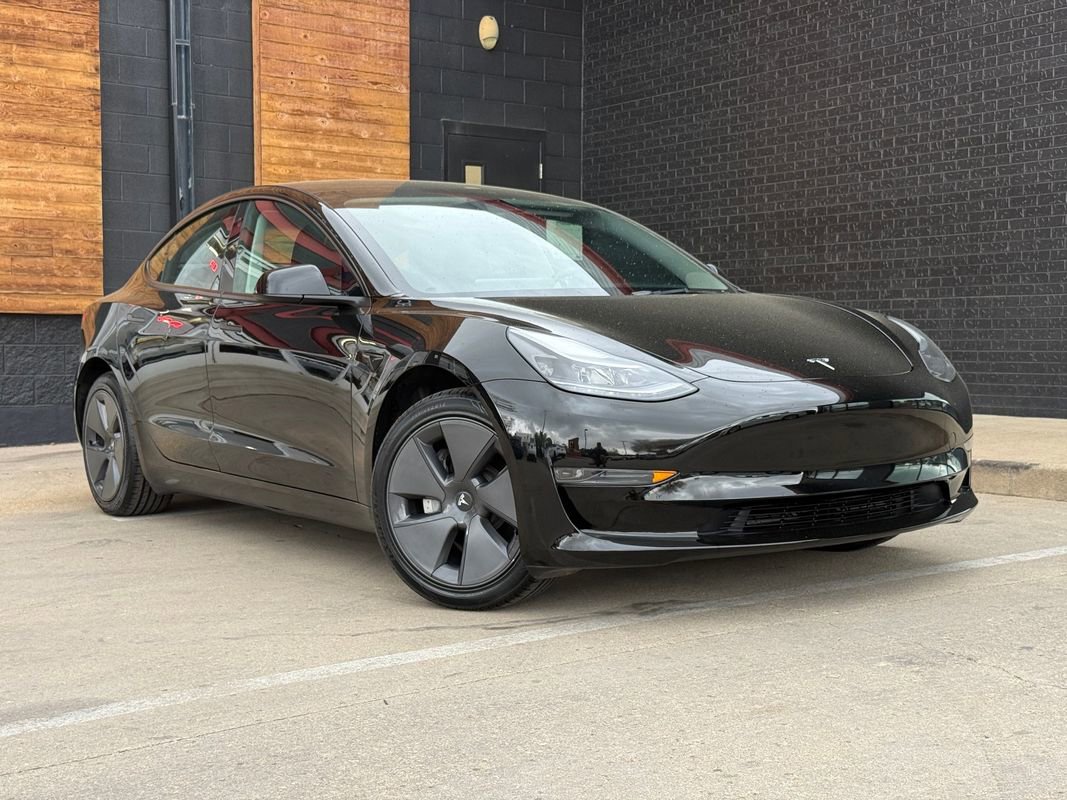 Used 2023 Tesla Model 3 Standard Range RWD image 7