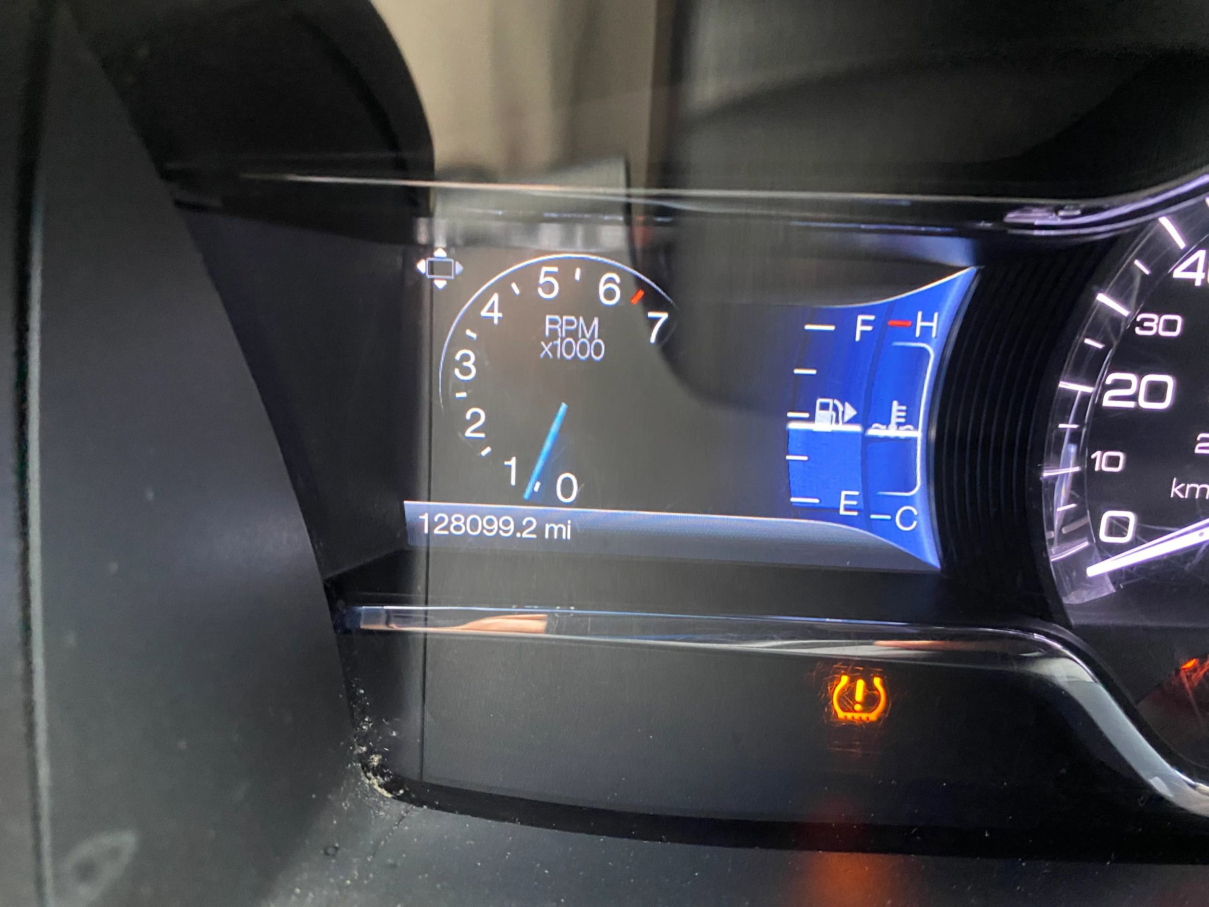 Used 2015 Lincoln MKS AWD w/ Equipment Group 101A image 17