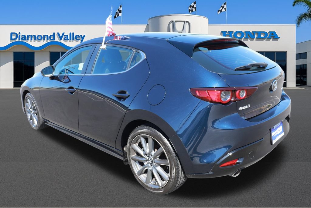 Used 2020 MAZDA MAZDA3 Hatchback FWD image 4
