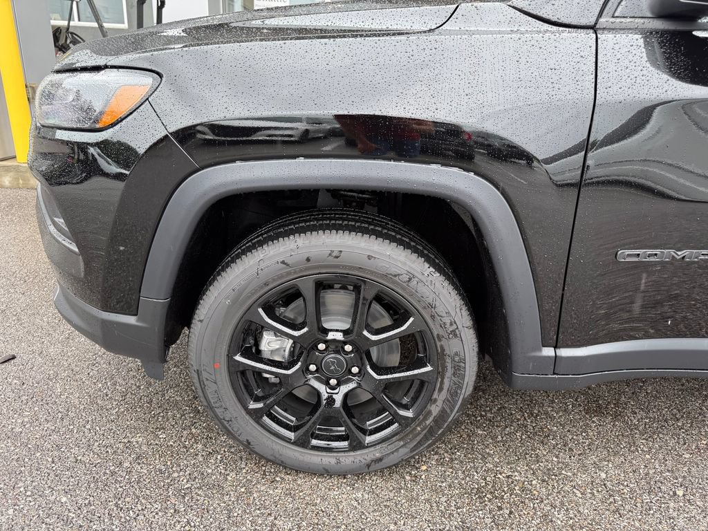 New 2026 Jeep Compass Latitude AWD/4WD image 27