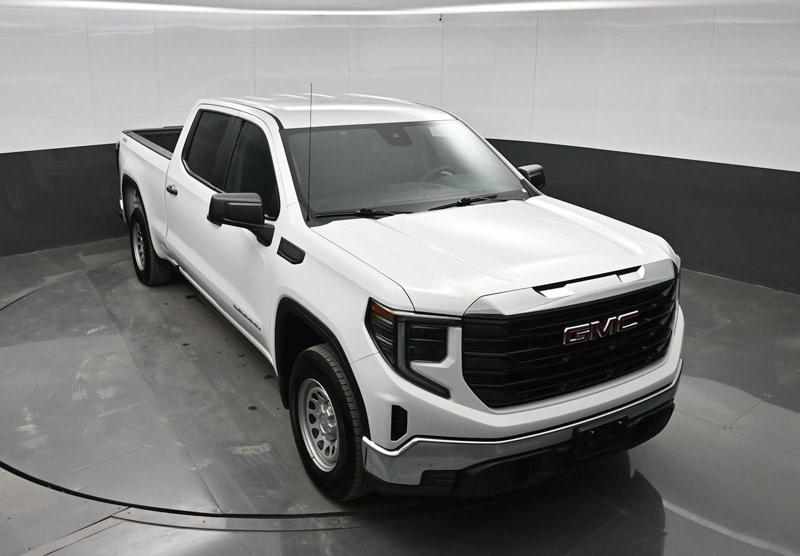 Used 2023 GMC Sierra 1500 Pro w/ Pro Value Package image 21