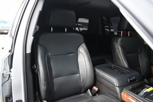 Used 2018 Chevrolet Suburban Premier image 27
