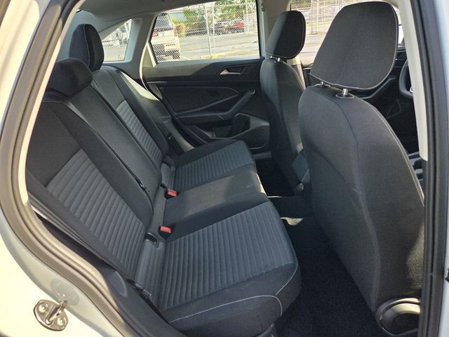 Used 2022 Volkswagen Jetta S image 14