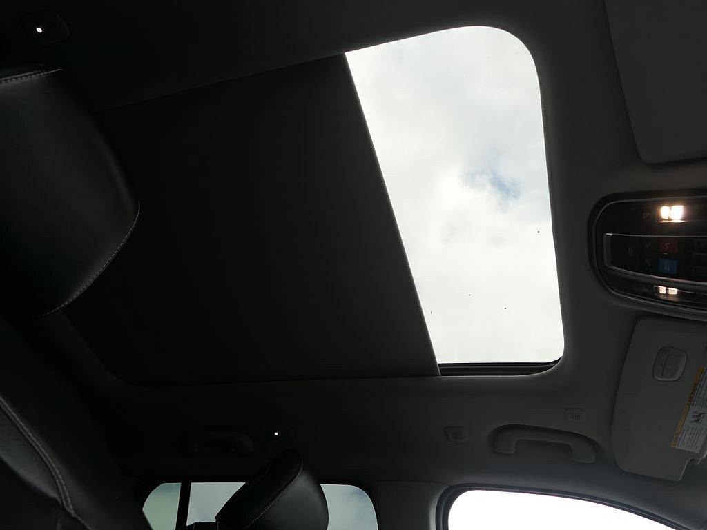 Used 2023 Jeep Grand Cherokee 4WD 4xe image 26