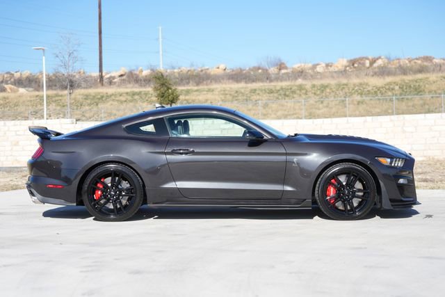 Used 2022 Ford Mustang Shelby GT500 w/ Technology Package image 5