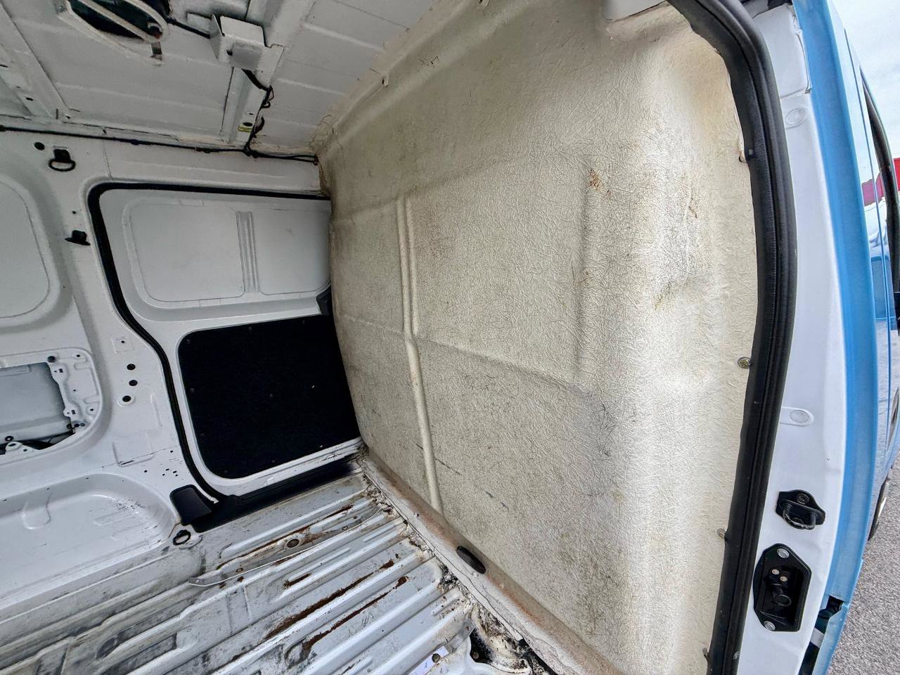 Used 2021 Nissan NV200 SV image 30