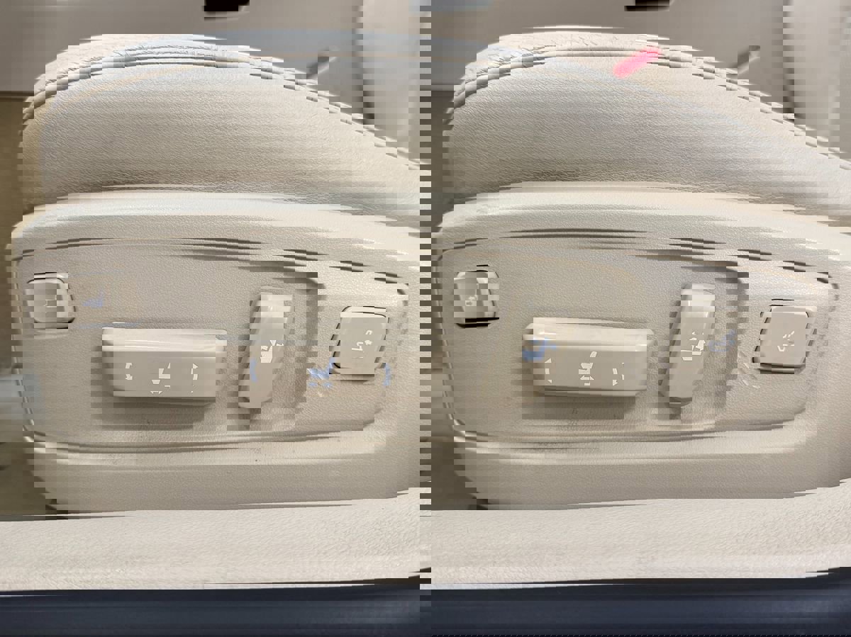 Used 2014 Lexus ES 350 image 27