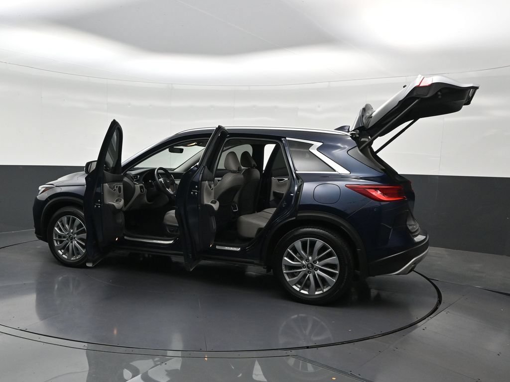 Used 2023 INFINITI QX50 Luxe FWD image 37