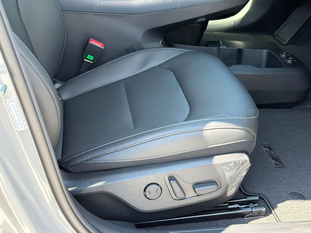 New 2026 Kia EV6 Wind RWD image 12