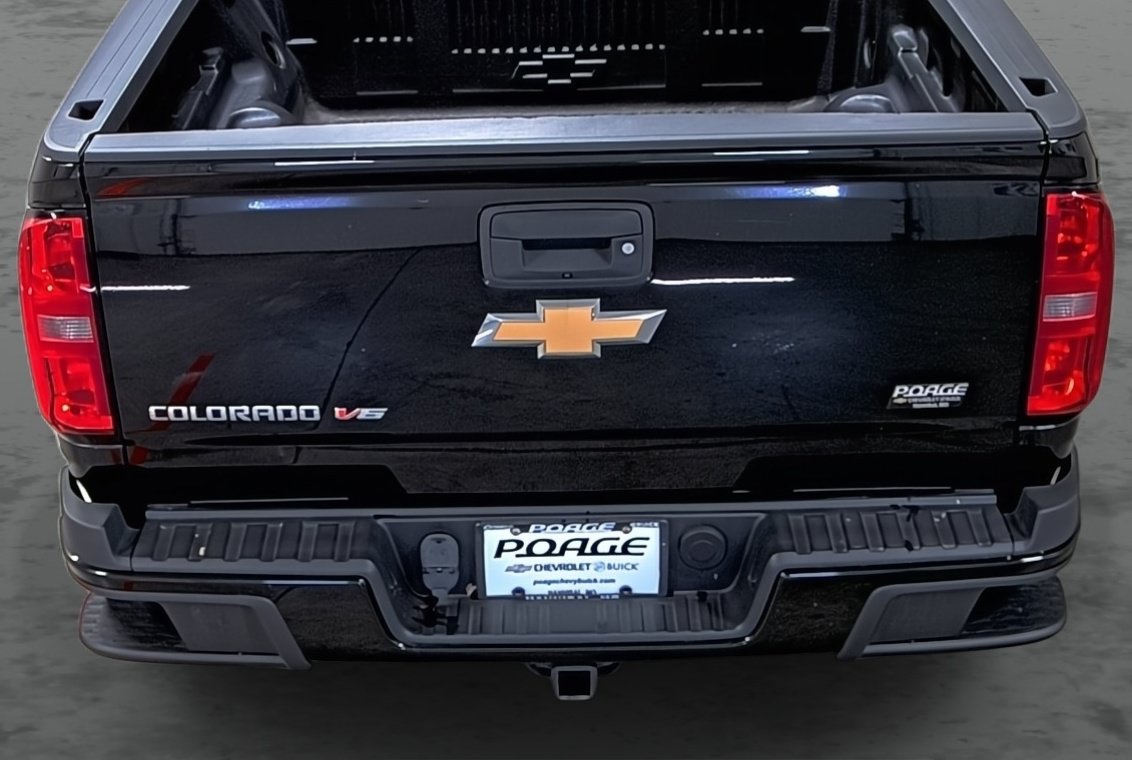 Used 2017 Chevrolet Colorado Z71 AWD/4WD image 11