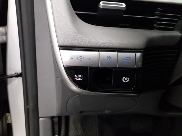 Certified 2023 Hyundai Ioniq 5 SEL image 11