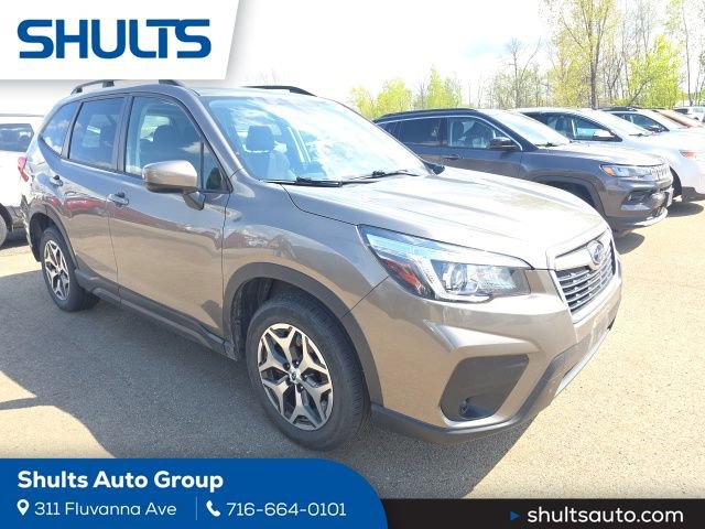 Used 2020 Subaru Forester Premium AWD/4WD image 1
