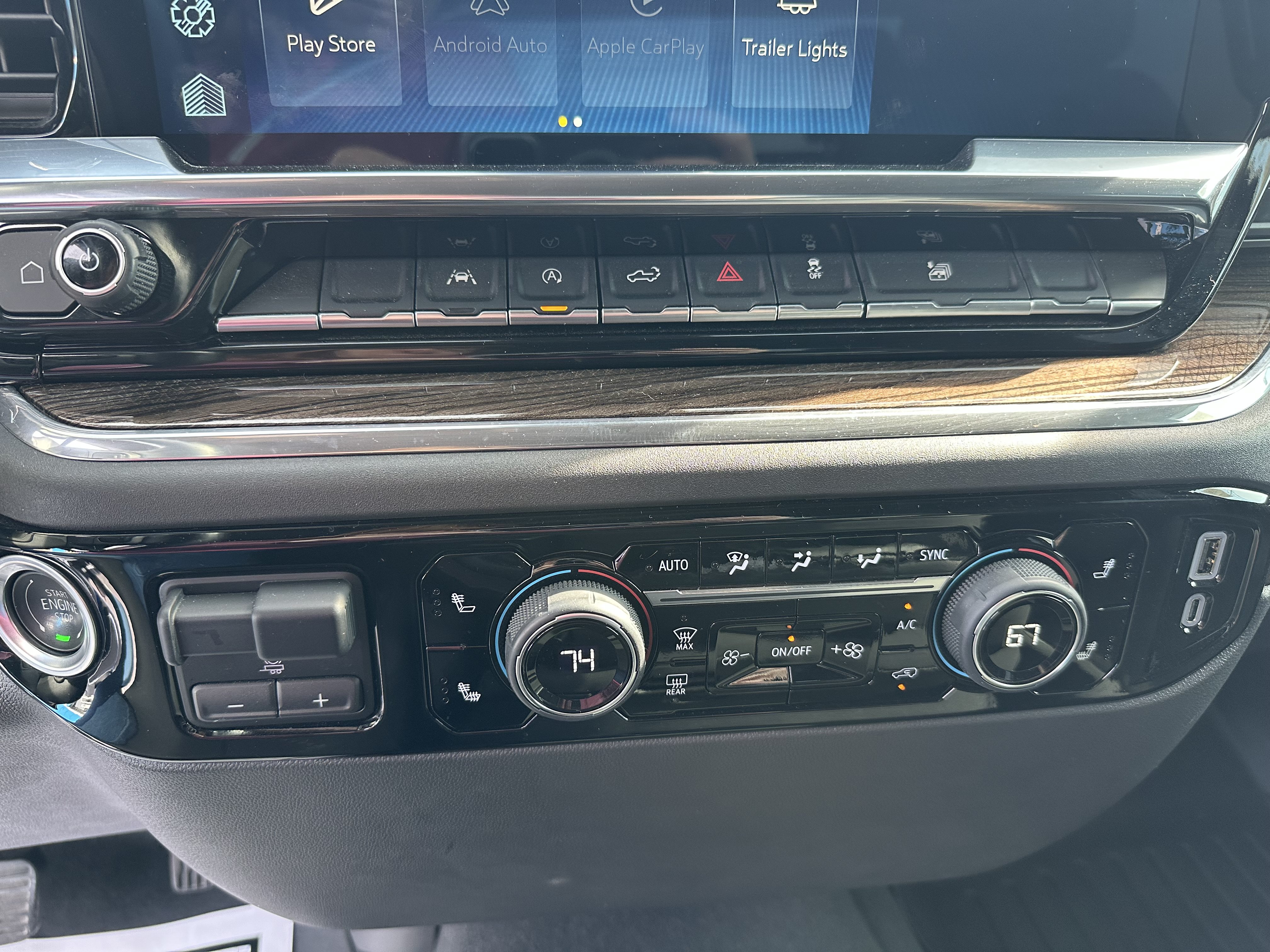 Used 2025 Chevrolet Silverado 1500 RST AWD/4WD image 21