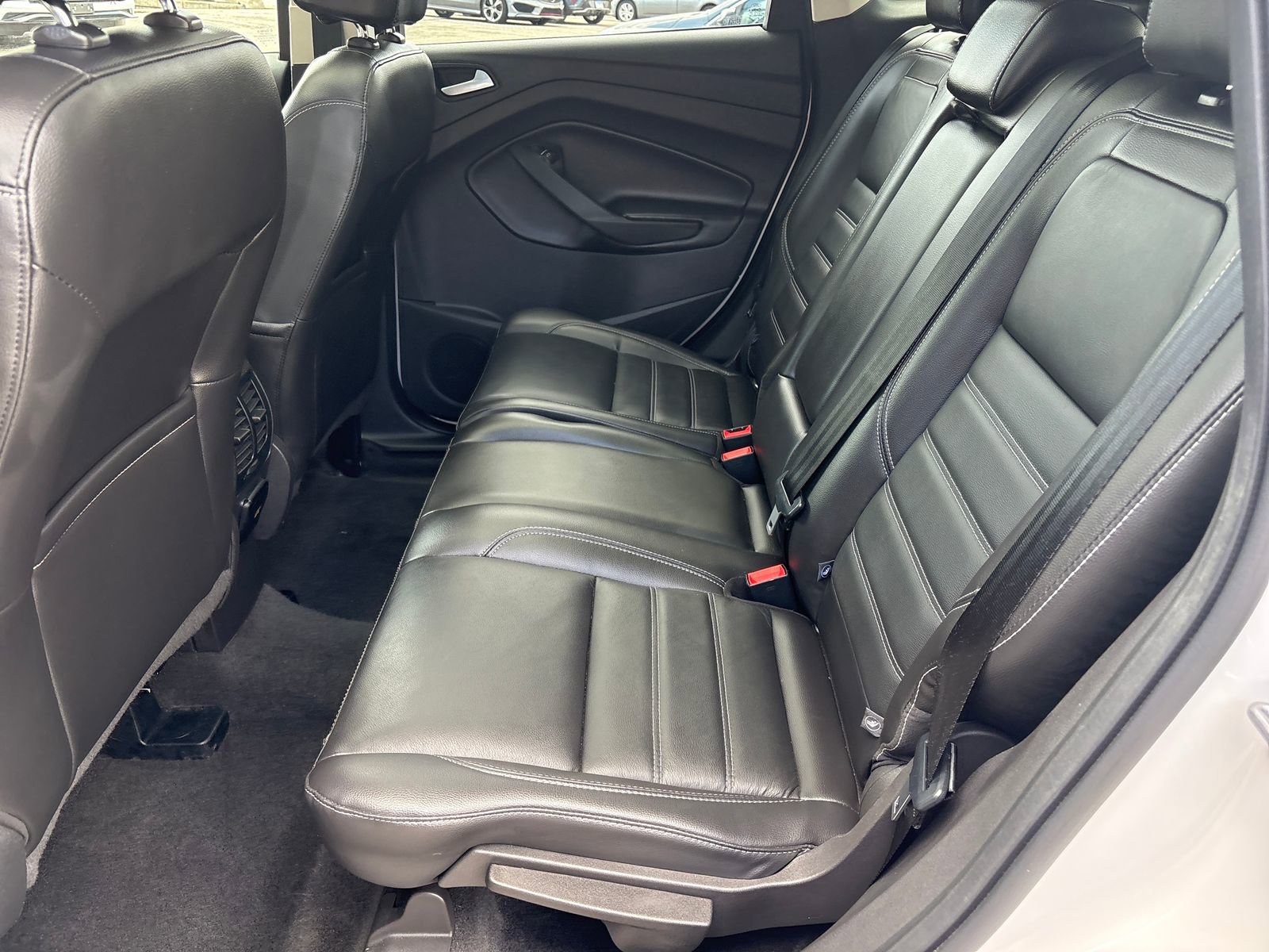 Used 2017 Ford Escape Titanium w/ Equipment Group 301A AWD/4WD image 25