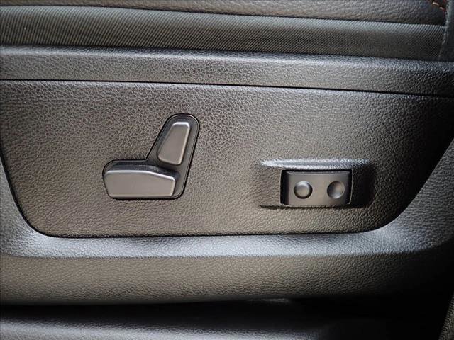 Used 2024 RAM 3500 Limited w/ Safety Group AWD/4WD image 12