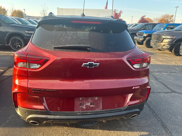 Used 2022 Chevrolet TrailBlazer RS w/ Sun and Liftgate Package AWD/4WD image 3