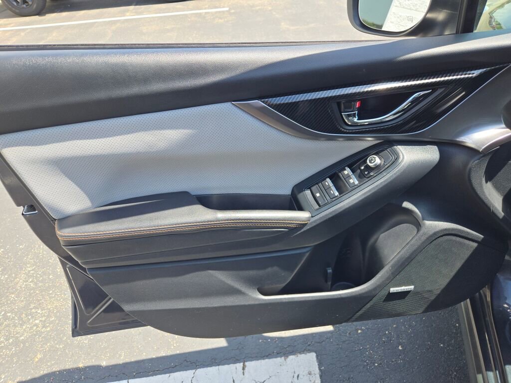 Used 2019 Subaru Crosstrek 2.0i Limited w/ Moonroof Package w/Navigation AWD/4WD image 19