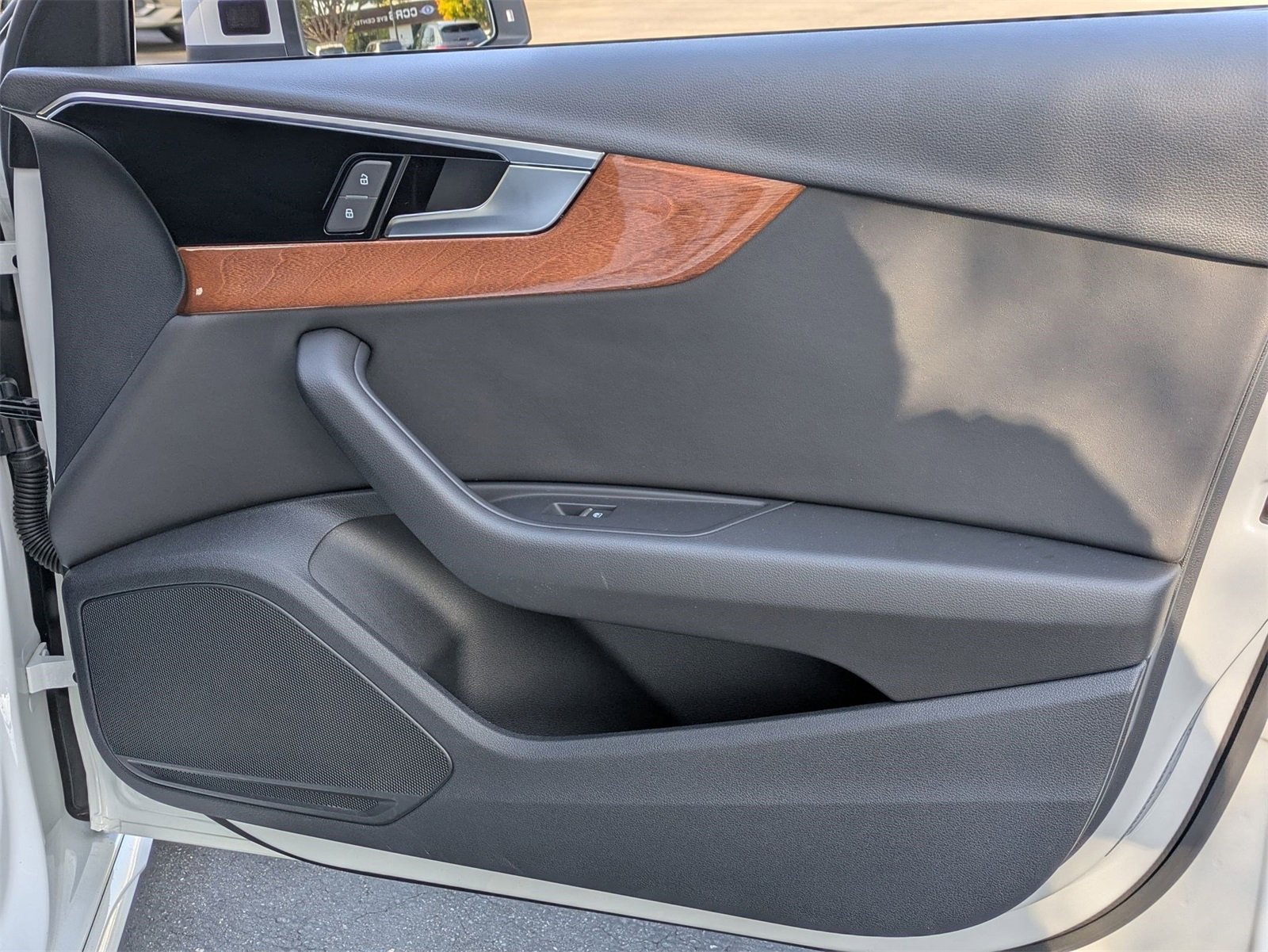 Used 2023 Audi A4 2.0T Premium w/ Convenience Package image 20