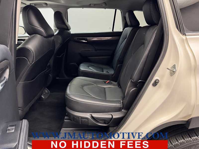 Used 2021 Toyota Highlander Limited AWD/4WD image 15