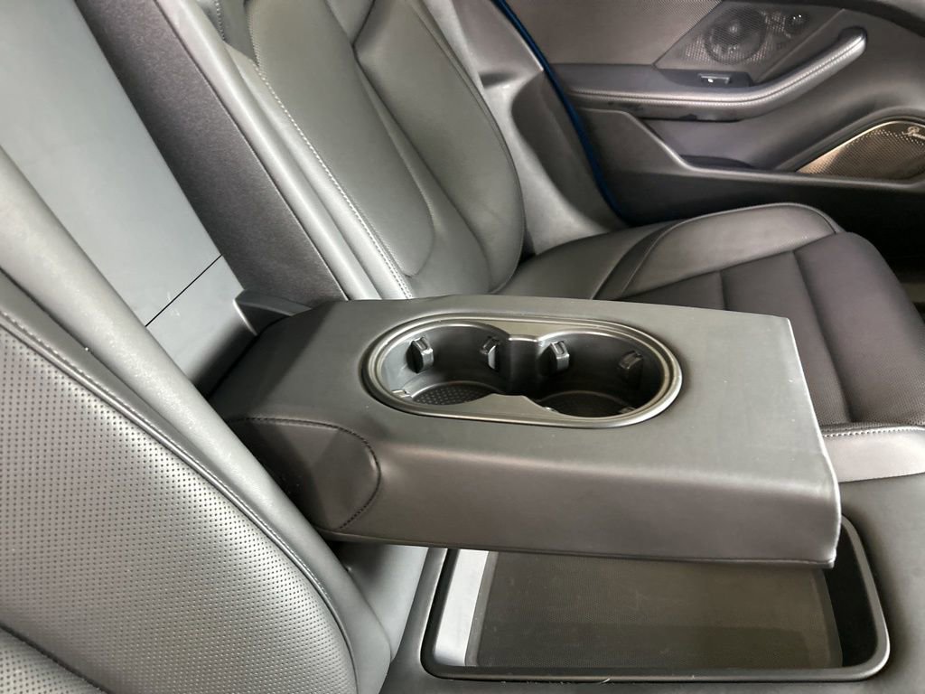 Used 2022 Porsche Taycan Turbo S w/ Premium Package image 35