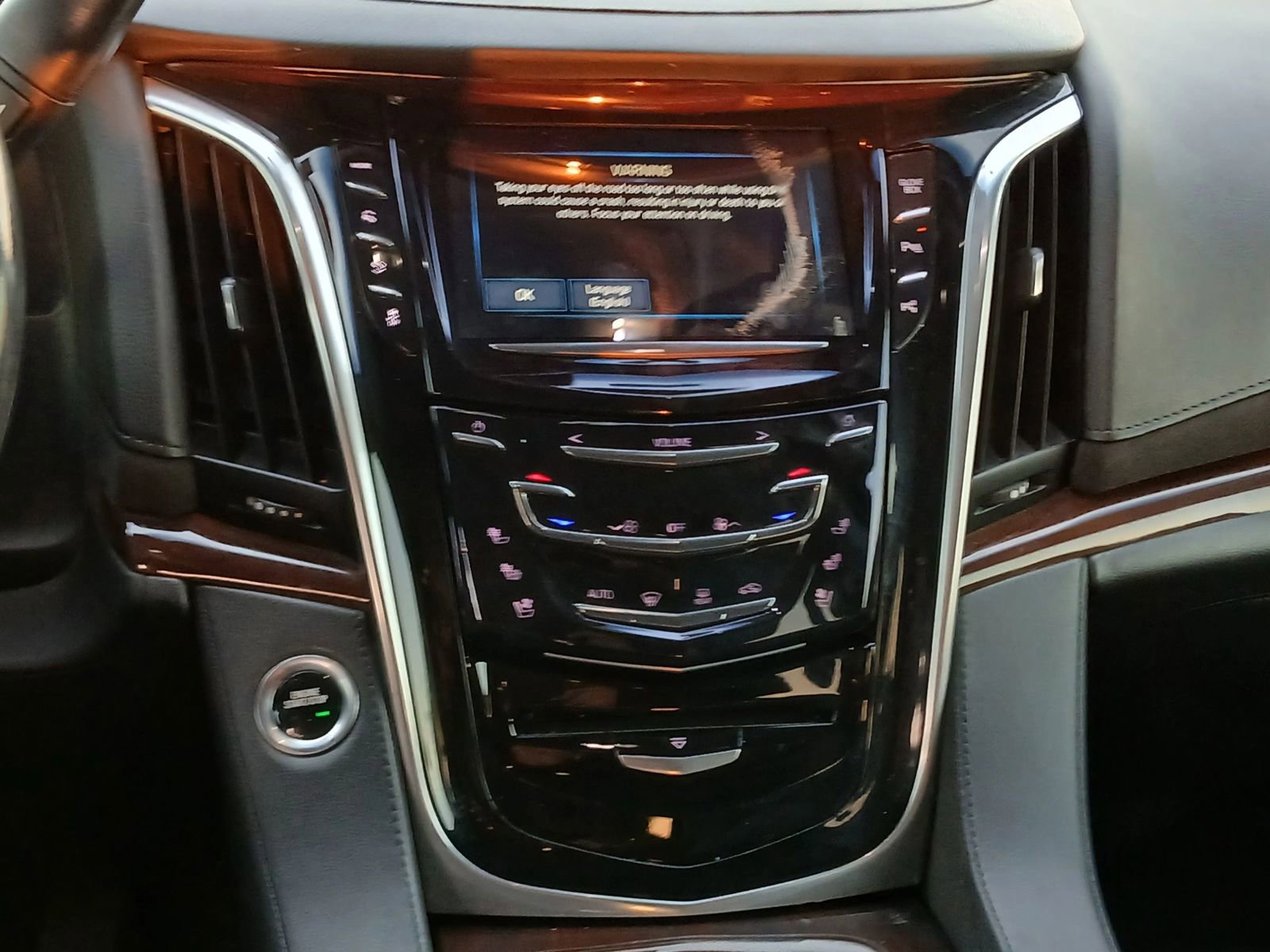 Used 2019 Cadillac Escalade 2WD image 24